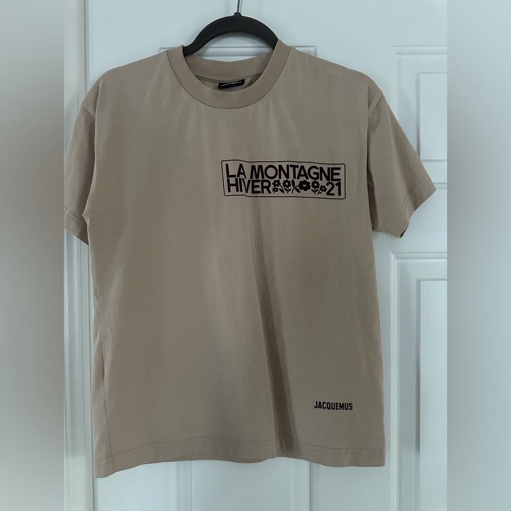 Authentic Jacquemus Oversized Tan Graphic T-Shirt size Small